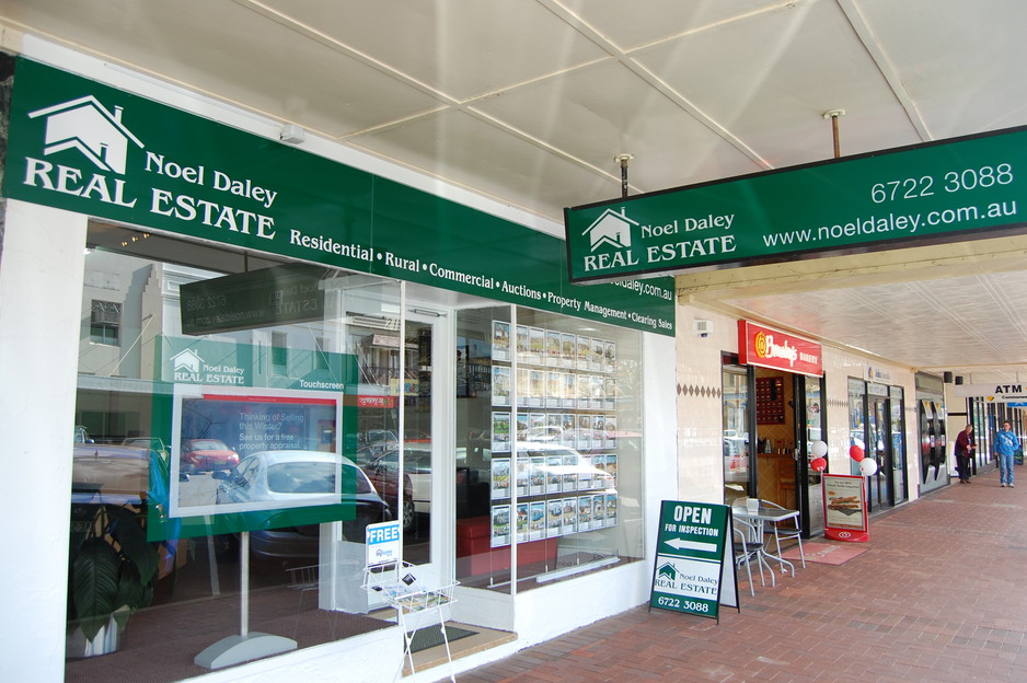 properties cheque e of NSW, Estate in Real Noel Real Estate Inverell, Daley