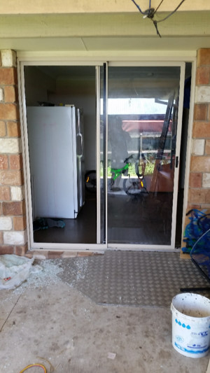 Unbreakable Glass Pic 4 - Sliding glass patio door repair before