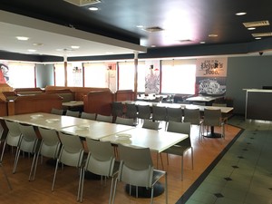 Pizza Hut Restaurants Pic 4