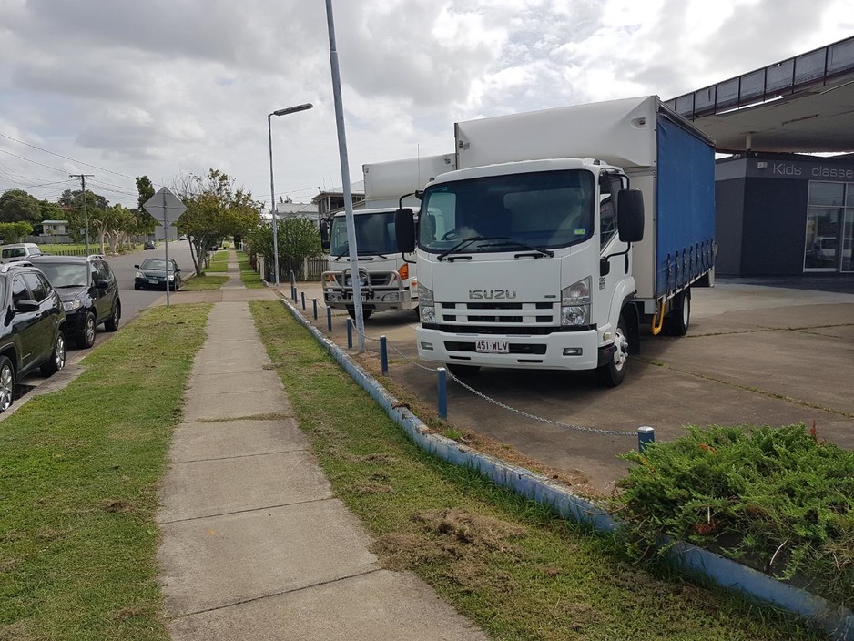 Back On Track QLD Pic 1 - Trucks Vans Cars Utes available