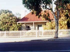 Victoria Cottage Pic 1 - Victoria Cottage Robe Limestone Coast South Australia