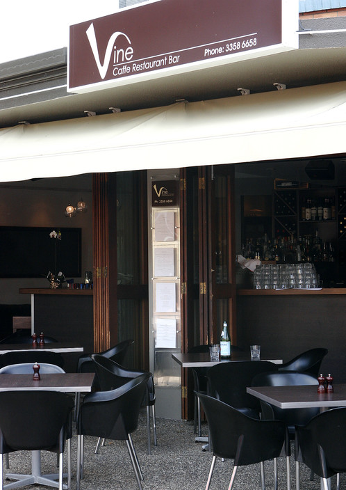 Vine Caffe Restaurant Bar Pic 1