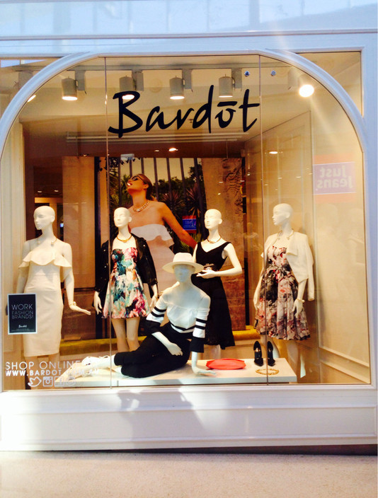 Bardot pacific fair hotsell