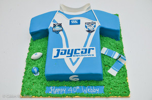 Cakes by Rose Pic 5 - Bulldogs jersey cake