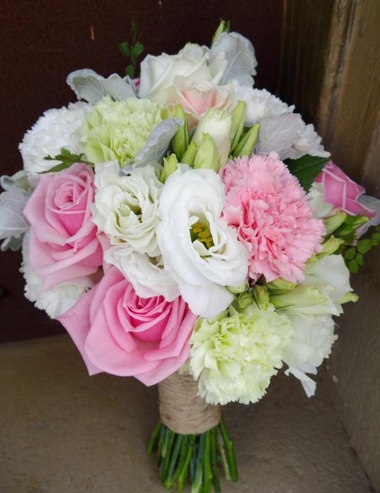 First Impression Flowers Pic 1 - pink and white wedding bouquet