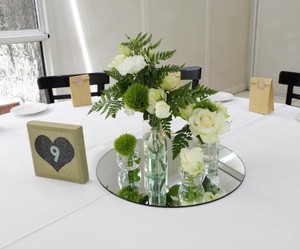 First Impression Flowers Pic 5 - wedding reception table centrepiece