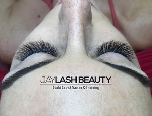 JAYLASH BEAUTY Pic 3 - Russian Volume Set