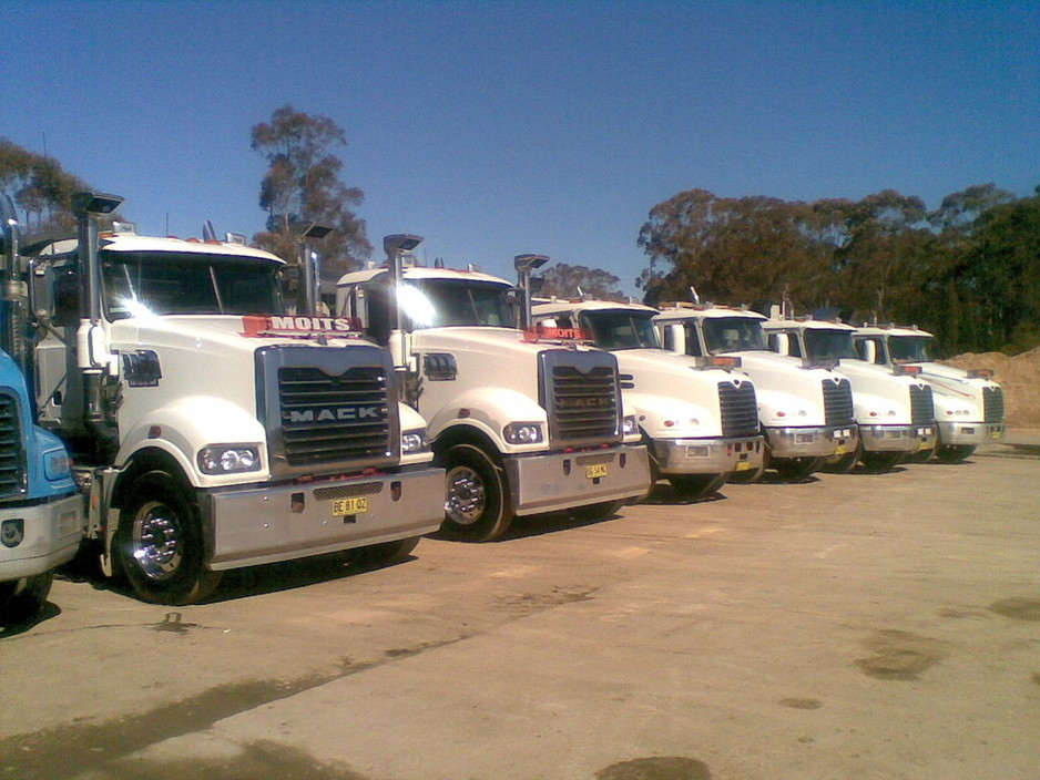 S & S Fleet Truck Wash Pic 1 - PENRITH