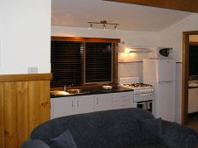 Birchwood Retreat Country Cottages Pic 1 - Kitchen