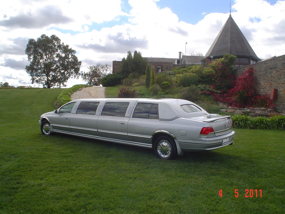 Shiralee Limousines Pic 1 - Winery Tours