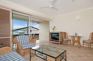 Macrossan House Boutique Holiday Apartments Pic 5