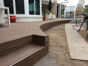 Perfect Circle Construction Pic 3 - Brighton curved deck