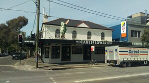 Cauliflower Hotel Pic 3 - Outside