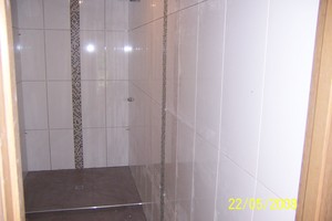 A & B Tiling Pic 4