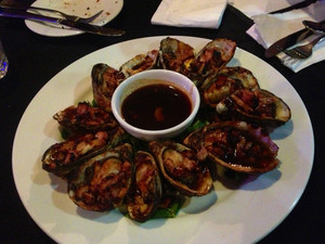 Carmine's Restaurant Pic 5 - a dozen Kilpatrick Oysters