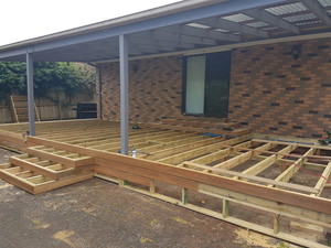 Winfield Construction - decking and carpentry Pic 2