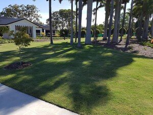 Redland City Mowing Pic 2