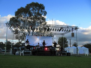 Caso Light N Sound Pic 3 - mount barker show 2008