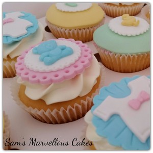 Sam's Marvellous Cakes Pic 5