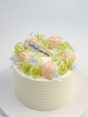 Little Cake Box Pic 2