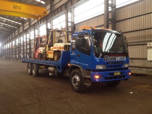 Quick Hitch Towing & Tilt Tray Services Pic 5