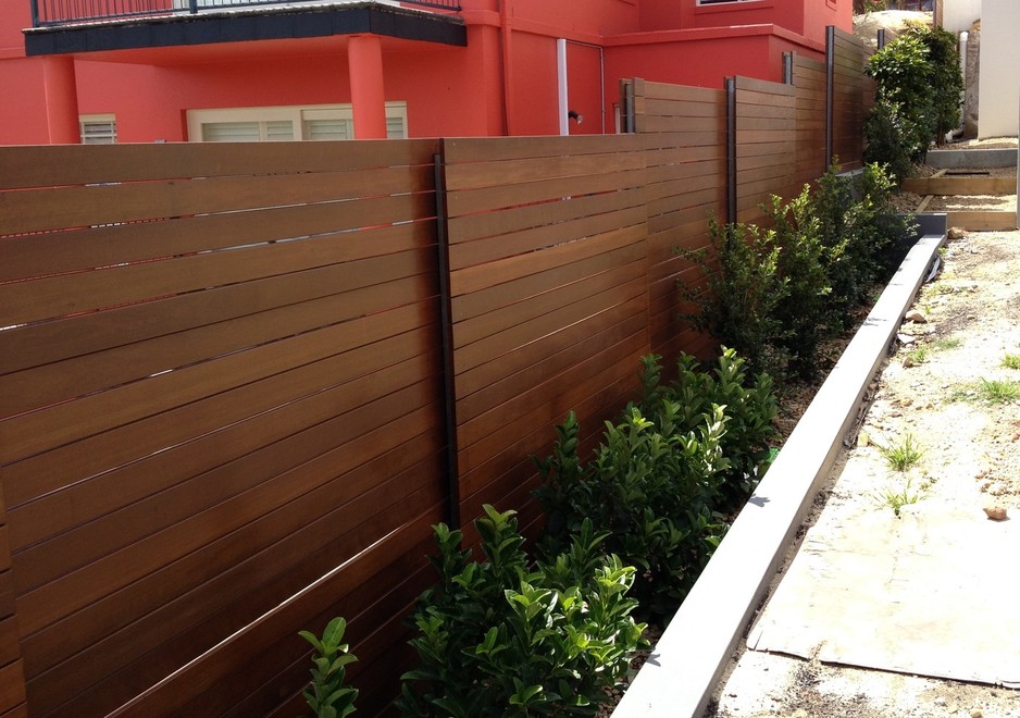 Better Quality Fencing and Decking Pic 2