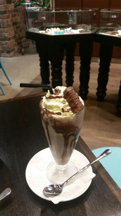 The Chocolate Room Pic 1 - Yummy Twix shake