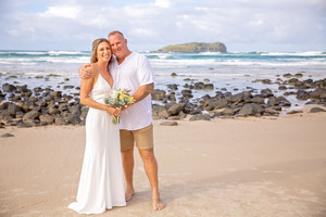 Simone Elisabeth Photography Pic 5 - Wedding at Fingal Head NSW