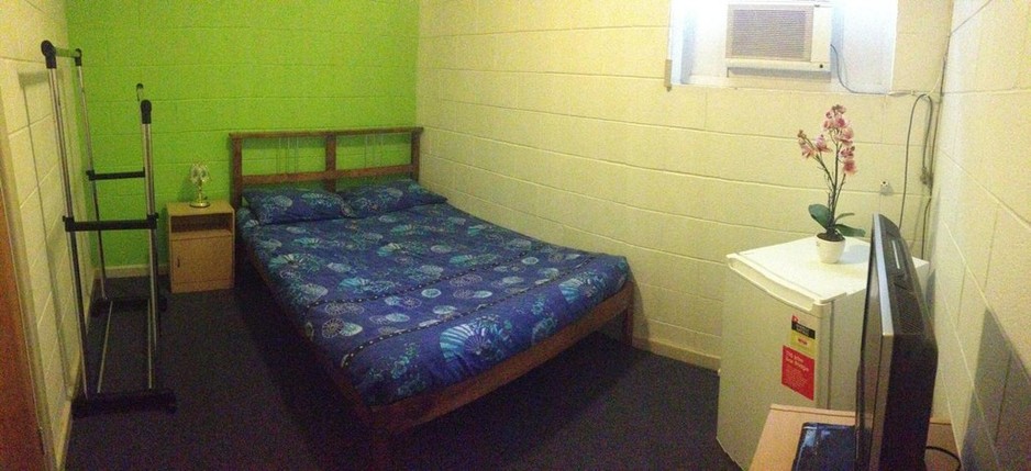 Port Adelaide Backpackers and Budget Accommodation Pic 1