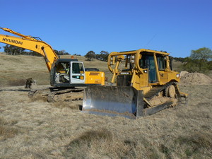 D & W Earthmoving Pty Ltd Pic 3