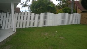 Shinji Takahashi The Handyman Pic 4 - Fence painting