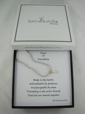 Born with Wisdom Pic 3 - Pearl bracelet 5995