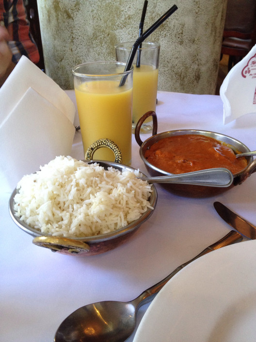 Tandoori Place Pic 2 - 15 lunch special has a choice of most curries blow of rice and a glass of juice nom nom nom