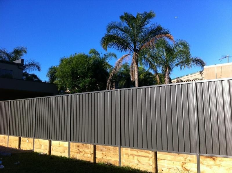 Richy's Fencing Pic 1 - Richys Fencing_01