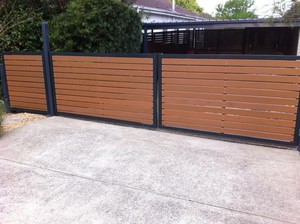 Richy's Fencing Pic 2 - Richys Fencing_02