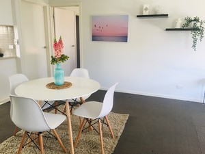 Calmnest Property Styling Pty Ltd Pic 3 - Living room coastal and frsh