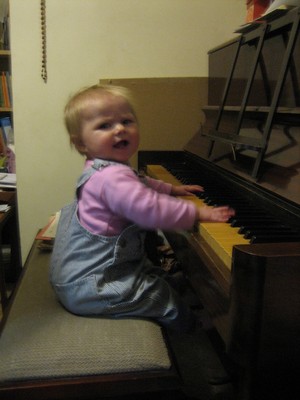 Piano and keyboard lessons Pic 4