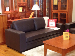 Aussie Living Pic 3 - Lovely leather lounges