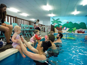 JUMP! Swim Schools Bundall Pic 3