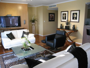 Apartment Interiors Pic 3