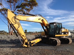 SALTBUSH CONTRACTING Pic 2 - Excavator Rock Breaker