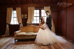 Jodi Bouma Photography Pic 2 - Marybrooke Manor Sherbrooke