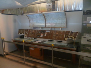 Aviation Museum S.A. Incorporated Pic 4 - An old console