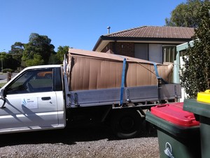 Ian Burton Rubbish and Metal Removal Services Pic 4