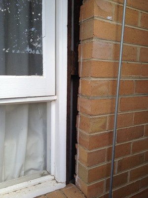 Fred R. Heimann Co. Pty. Ltd. Pic 3 - An example of gap between brickwork and window frame