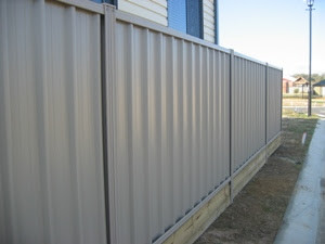 Kontis Fencing & Automatic Gates Pic 3 - Colorbond Fencing Melbourne