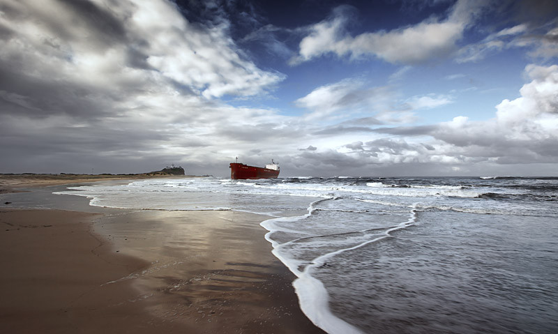 JDH Photography Pic 1 - pasha bulka nobbys beach newcastle