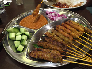 PappaRich Pic 3 - Chicken beef satay