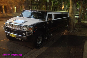 Illusion Limousines Pic 4 - Hens Party Car Hire Sydney