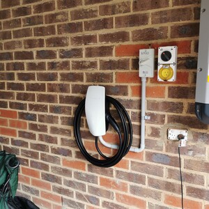 ELB Electrical Services & EV Charging Pic 3